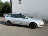 Volkswagen VW Passat Kombi 1.6 TDI Diesel 77 kW 105 P... - Volkswagen Passat aus 2009: TDI