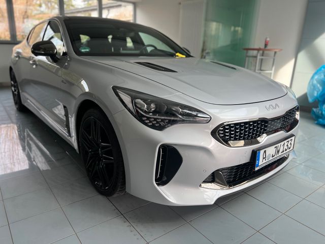 Kia Stinger GT 4WD GLASDACH BASTUCK SERVICE NEU