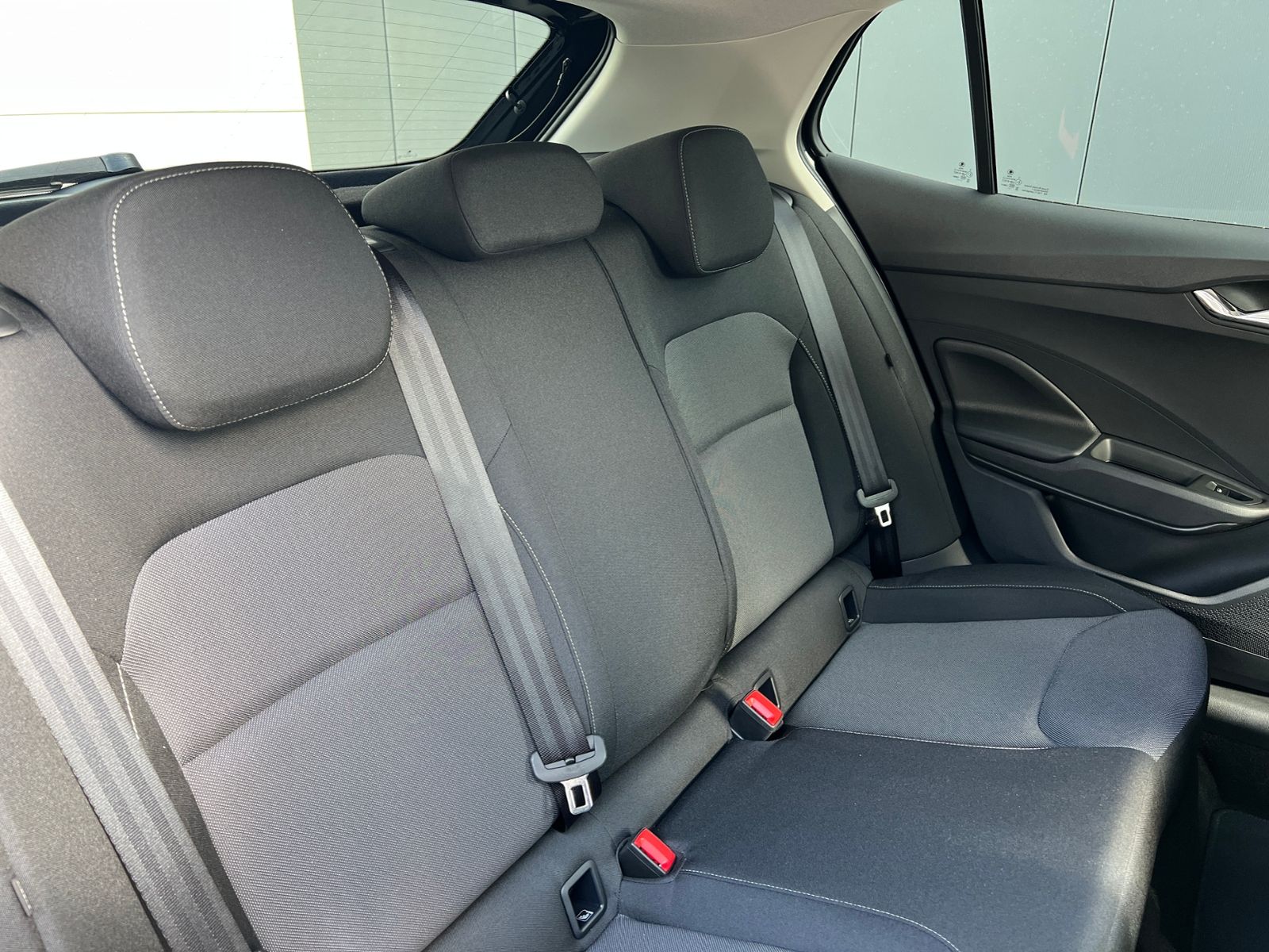 Fahrzeugabbildung SKODA Fabia Selection 1.0 TSI DSG *LED, ACC, 15'-LM*