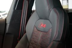 AUDI RSQ8 performance | B&O Advanced | Carbon | 305 AUDI RSQ8 performance | B&O Advanced | Carbon | 305