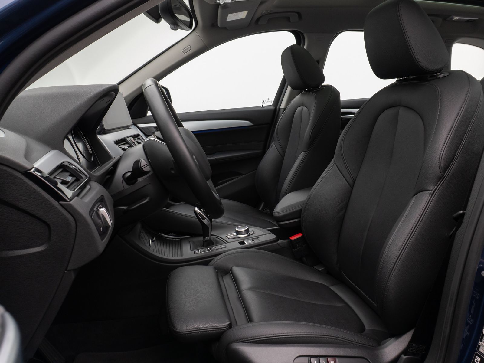 Fahrzeugabbildung BMW X1 xD20d ACC Kamera HUD DAB Memory Leder Panoram