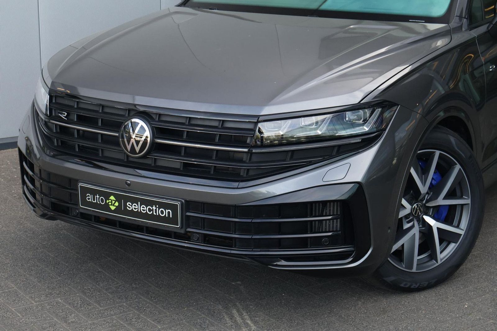 Volkswagen Touareg 3.0 TSi eHybrid 4MOTION R / Panorama / A imagem 3