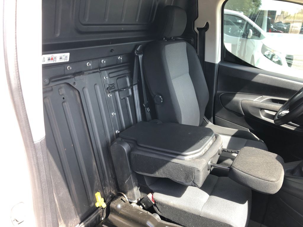 Fahrzeugabbildung Citroën Berlingo 1.2 Puretech 110 M S&S Club *Rückfahrka