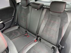 Fahrzeugabbildung Mercedes-Benz B 200 7G-TRONIC AMG LINE KAMERA MULTIBEAM WIDE