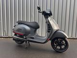 Vespa GTS 300 SuperSport 13" Akrapovic Rizoma