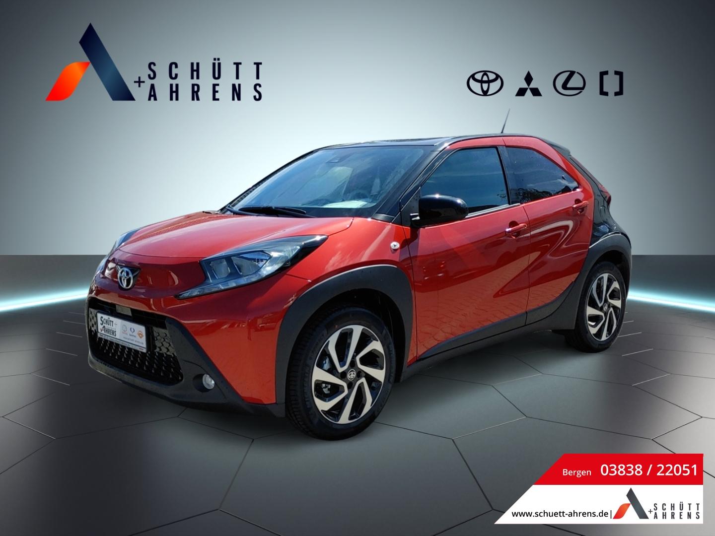 Toyota Aygo X Teamplayer LED-Tagfahrlicht Rückfahrkam. 