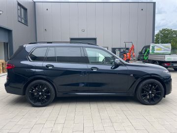 BMW X7 - 8