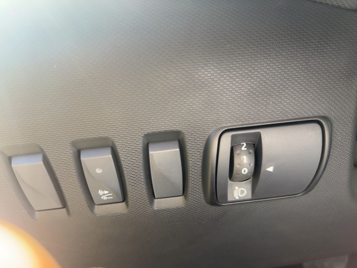 Fahrzeugabbildung Renault Twingo ZEN Electric Schukoladekabel