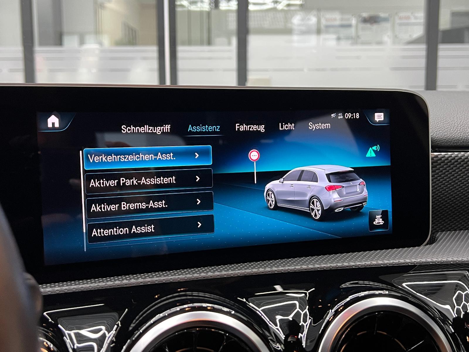 Mercedes-Benz A 250 4Matic Progressive AHK, LED, Premium Paket