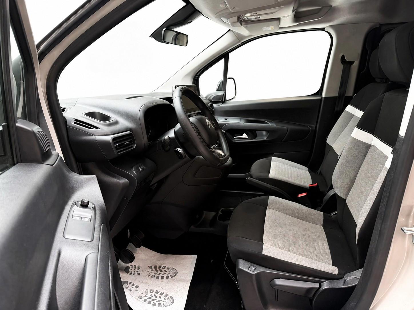 Citroën Berlingo Feel M KLIMA, SITZHEIZUNG, PARKPILOT