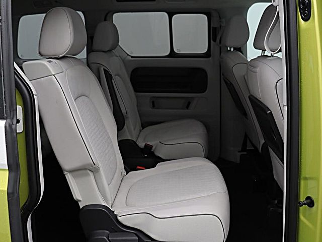 ID. Buzz Pro KR GOAL 6Sitze PANO TravelAssist Ar