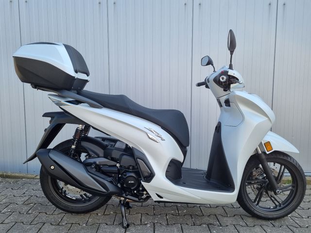 Honda SH 350 i mit Smart Top Case 2024 *GA 08/2024*