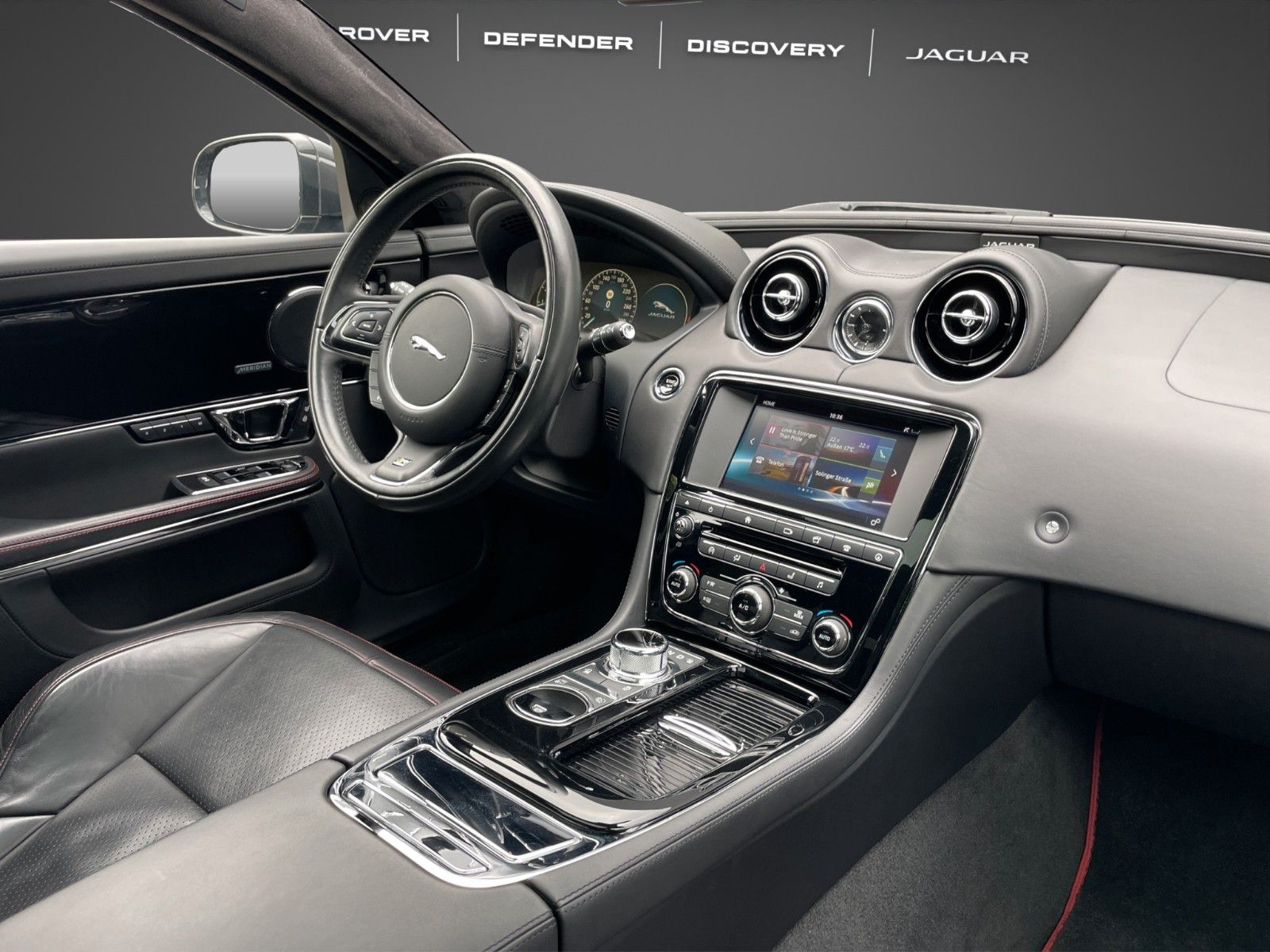 Fahrzeugabbildung Jaguar XJ R-Sport 3.0 V6 Kompressor AWD