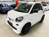 Smart ForTwo fortwo cabrio Basis 66 kW Brabus - Smart: Weiß, Cabrio