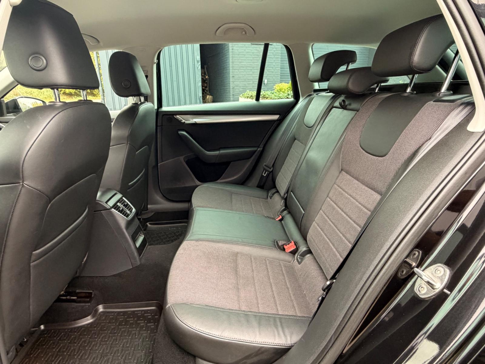 Skoda Octavia 2014 — photo 17