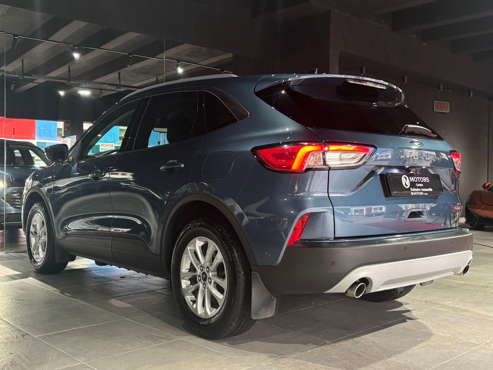 Fahrzeugabbildung Ford Kuga Titanium X *PlugInHybrid*Kamera*LED*SHZ*ACC