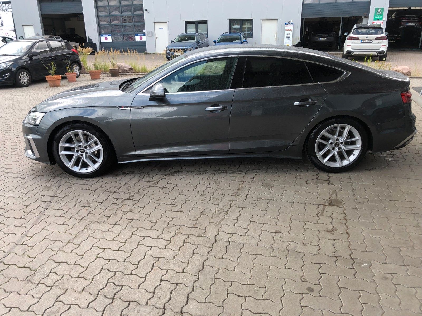 Fahrzeugabbildung Audi A5 Sportback 40 TDI quattro S line
