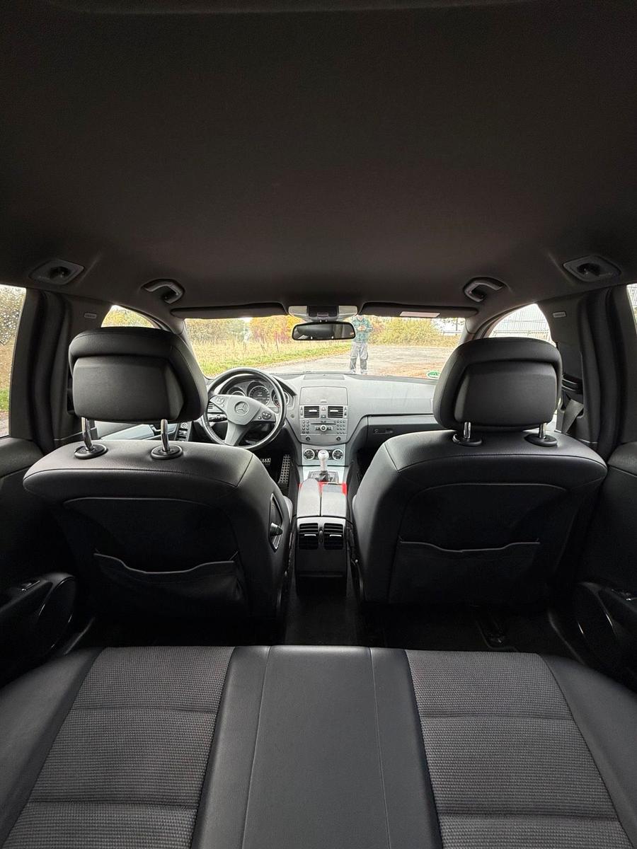 Mercedes-Benz C220 2009 — photo 6