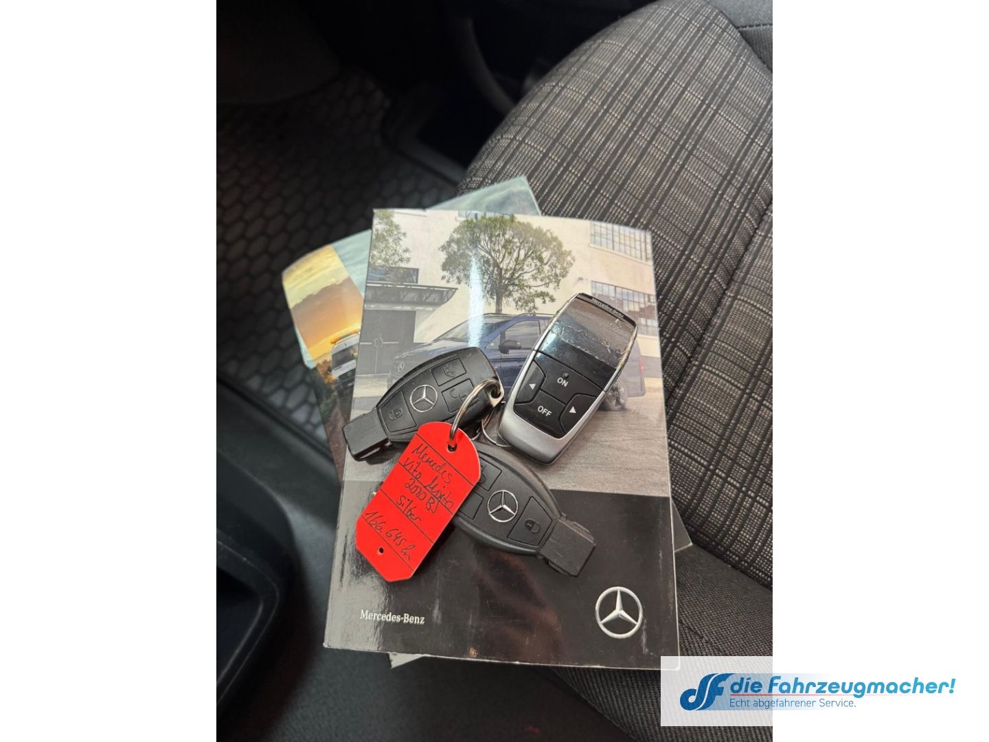 Fahrzeugabbildung Mercedes-Benz Vito Mixto 119 CDI 4x4 lang LED Navi *EXPORT