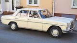 Mercedes-Benz 200 - Mercedes-Benz 200 in Frankfurt (Main)