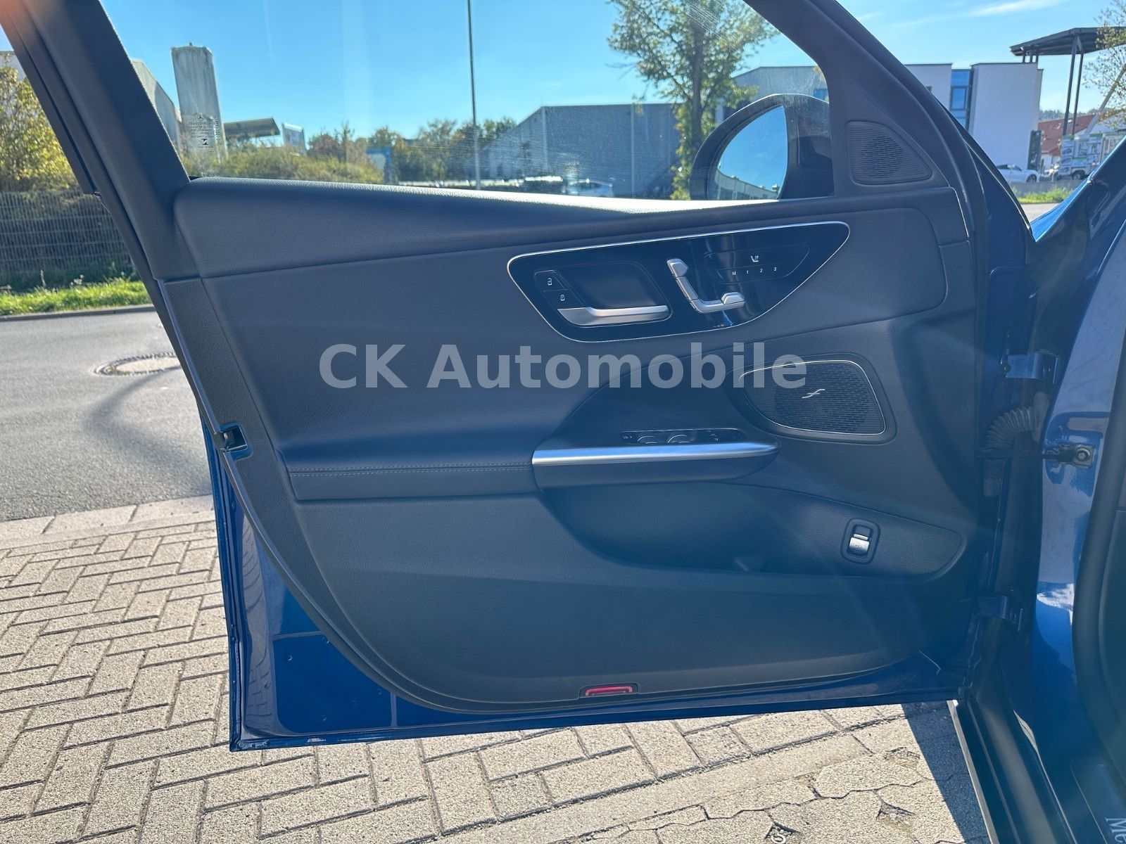 Fahrzeugabbildung Mercedes-Benz C 220d 4Matic All Terrain Avantgarde/Pano/360°K