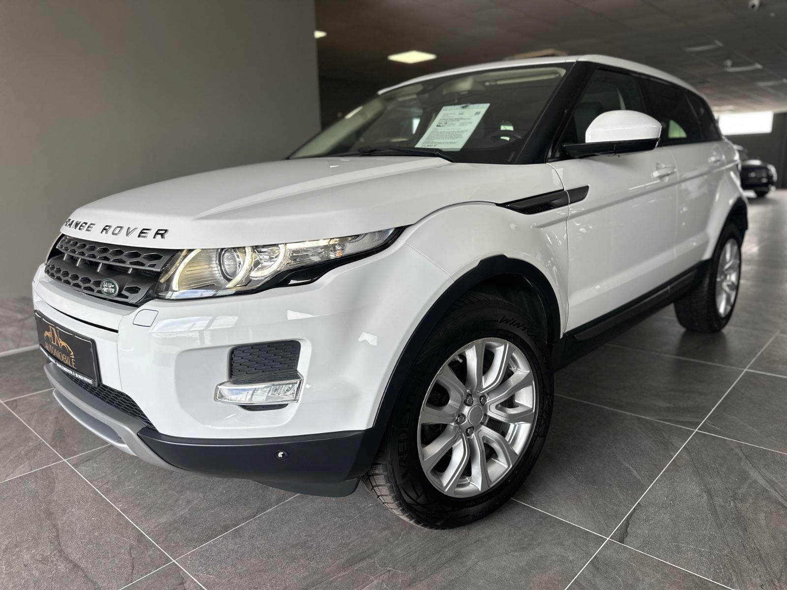 Land-Rover Range Rover Evoque - 1