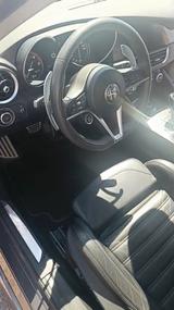 Alfa Romeo Giulia Super 2.2 JTDM Sportpaket, Pano, Volleder - Alfa Romeo: Sport