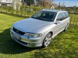 Opel Vectra B Sport Zender 1.8 - Opel Vectra Sport mit Benzin-Antrieb