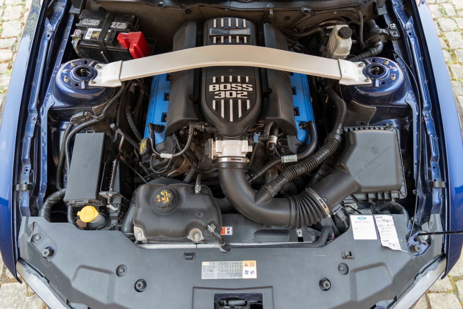 Fahrzeugabbildung Ford Mustang BOSS 302 5.0L FORD RACING ALCANTARA