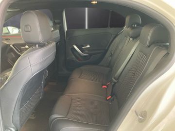 Mercedes A 200 - 11