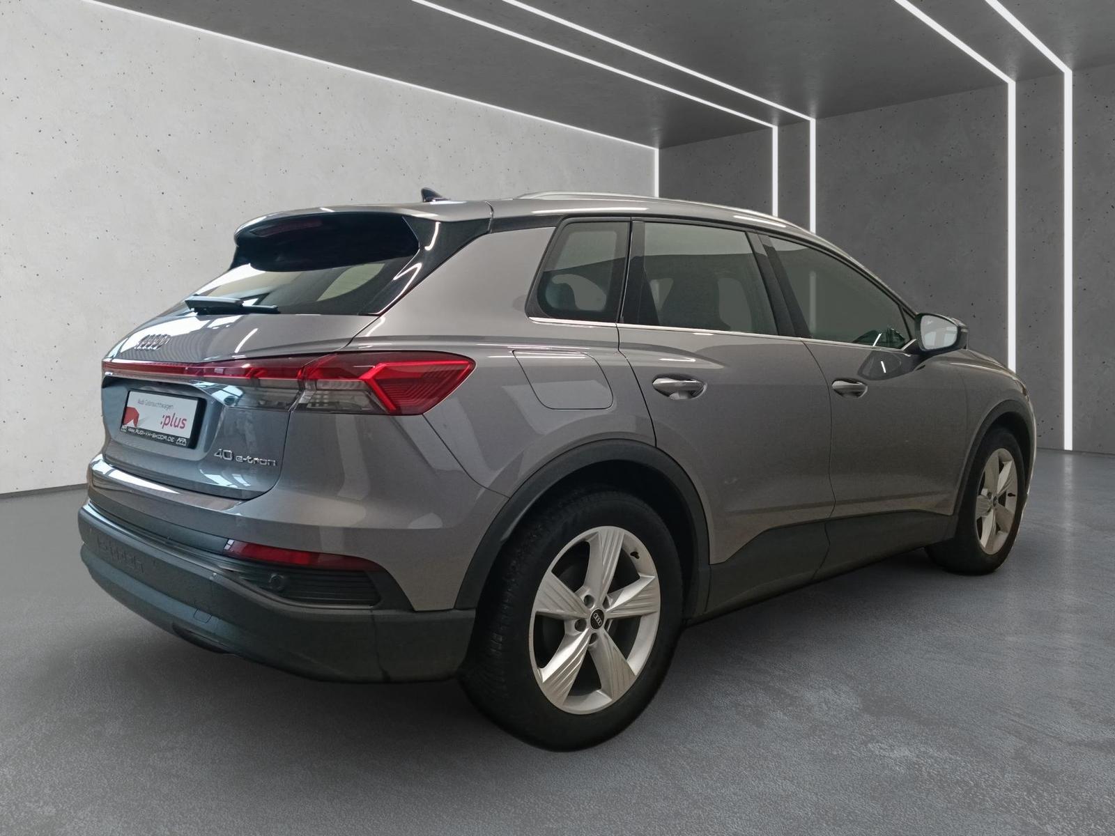 Audi Q4 40 e-tron 82 kWh S-LineINT*Matrix*19*Wärmep.