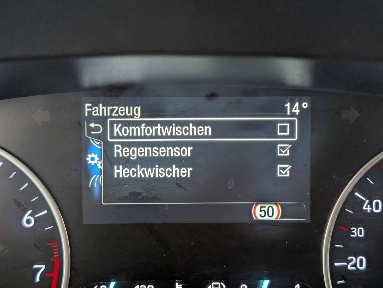 FORD EcoSport 1.0 EcoBoost ST-Line LED Navi Winter – Bild 29