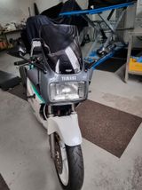 Yamaha FZ 750 Genesis - YAMAHA 750 FZ