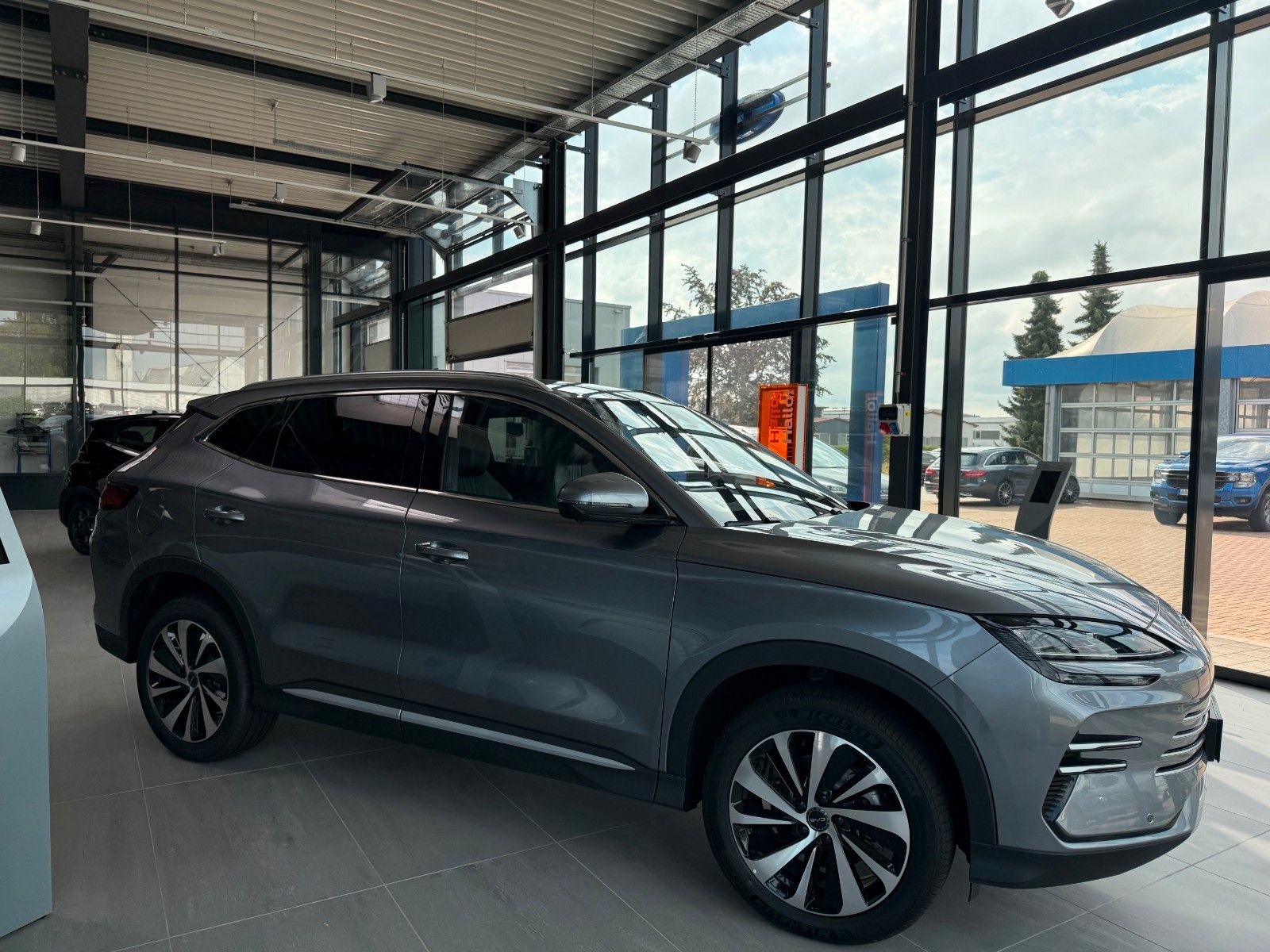 BYD SEAL U