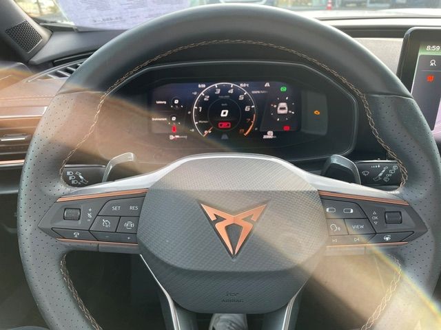 Formentor 1.5 TSI DSG Navi AHK klappbar 360 Kame