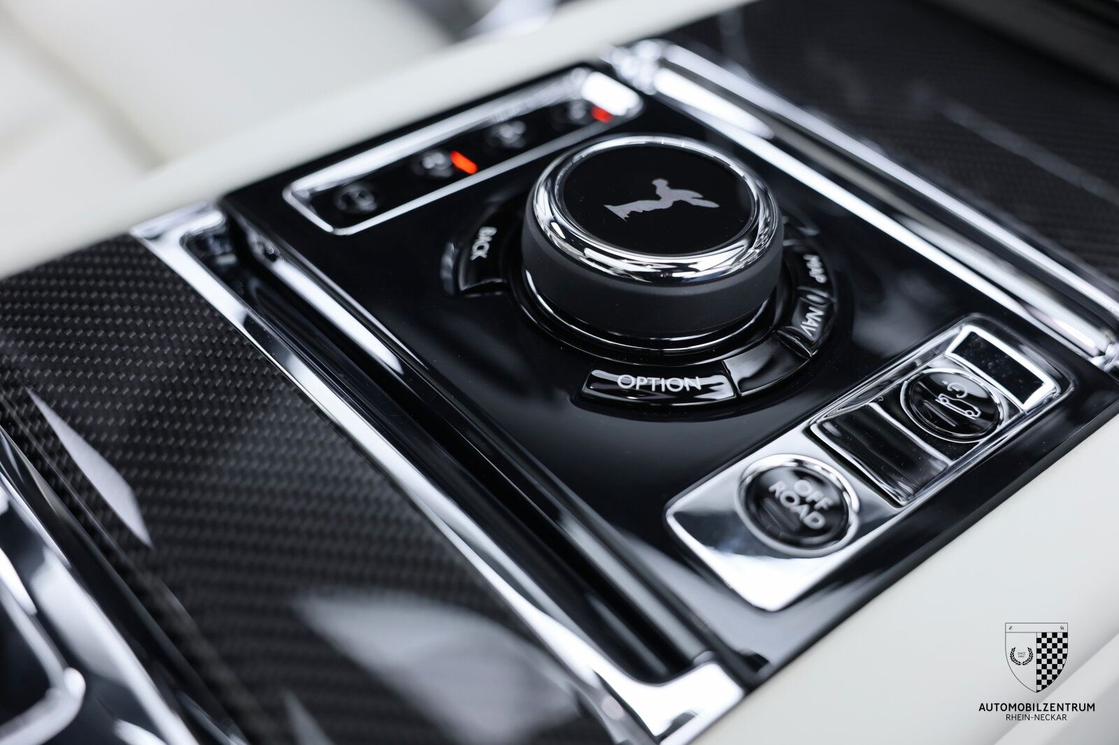 Rolls-Royce Cullinan - Bild 29