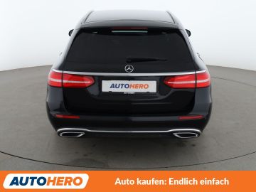 Mercedes E 200 - 5