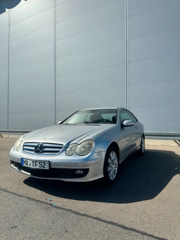 Mercedes-Benz Mercedes Benz CLK 200 Kompressor