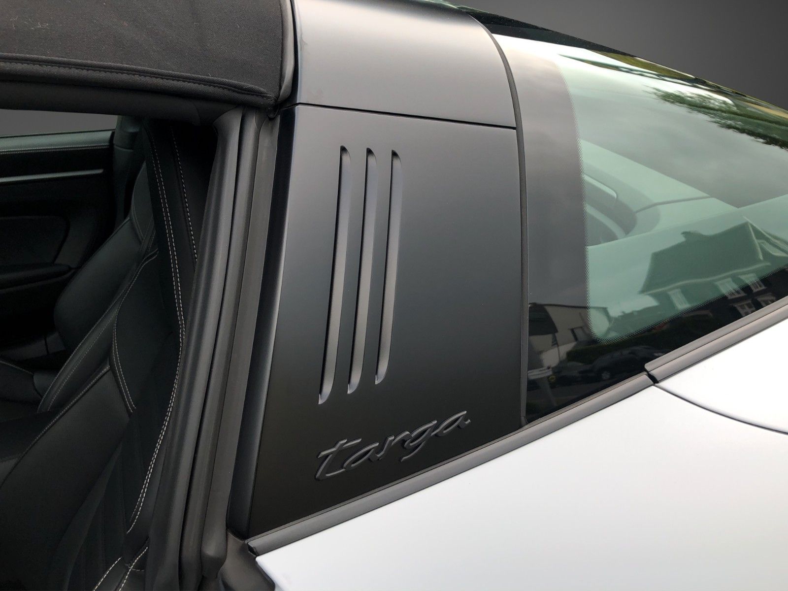 Fahrzeugabbildung Porsche 992 Targa 4 GTS Approved bis 04/2029