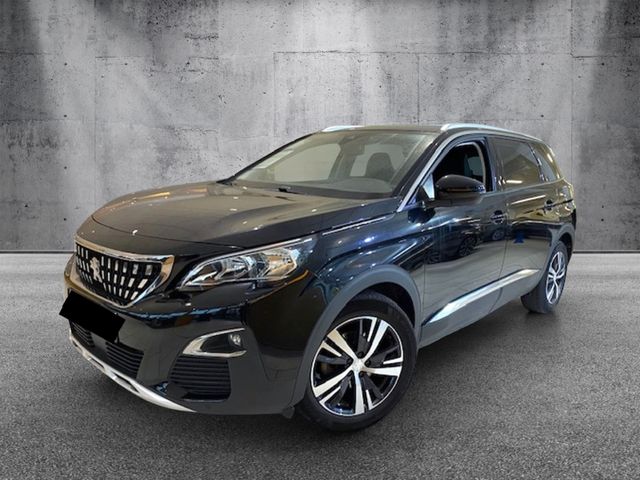 Peugeot 5008 1.5D  Allure NAVI*PDC*SHZ*VIRTUAL*LED