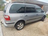 Ford Galaxy 1.9TDI 85 kW Ghia 7-sitzig Ghia - Ford Galaxy: 1.8