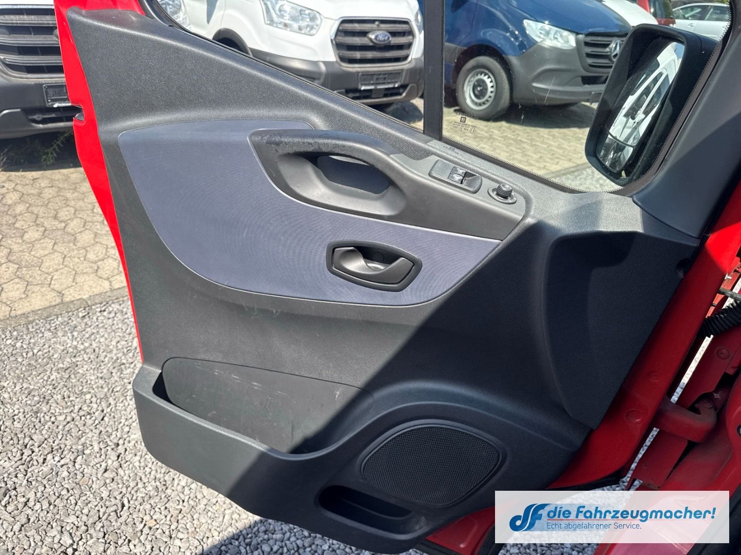 Fahrzeugabbildung Opel Vivaro B Kasten L1H1 2,7t 1.6 CDTI *7011*EXPORT