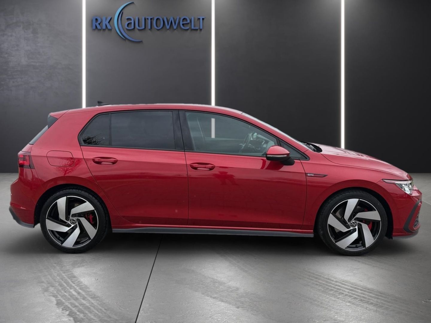 Volkswagen Golf GTI 8 VIII 2.0 TSI Navi HarmanKardon foto 3