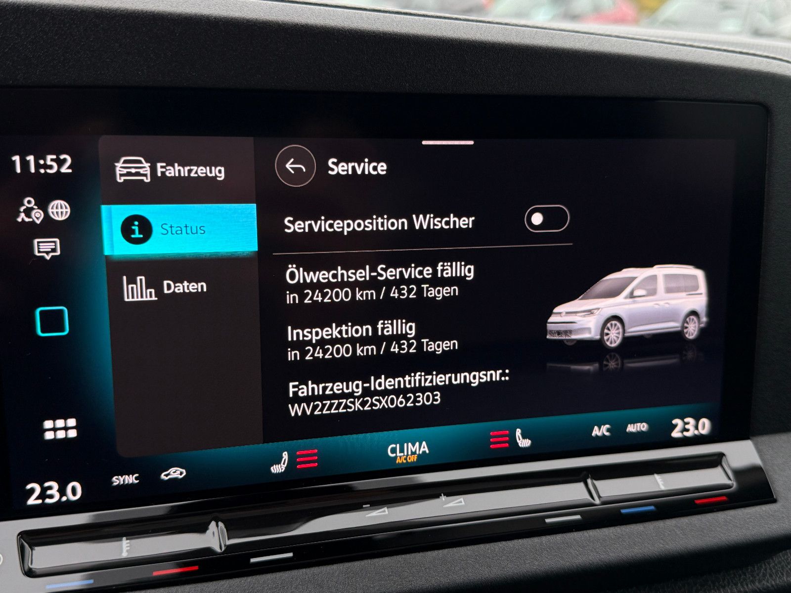 Fahrzeugabbildung Volkswagen Caddy Edition Maxi 7-Sitzer ACC AHK LED Pano Kam