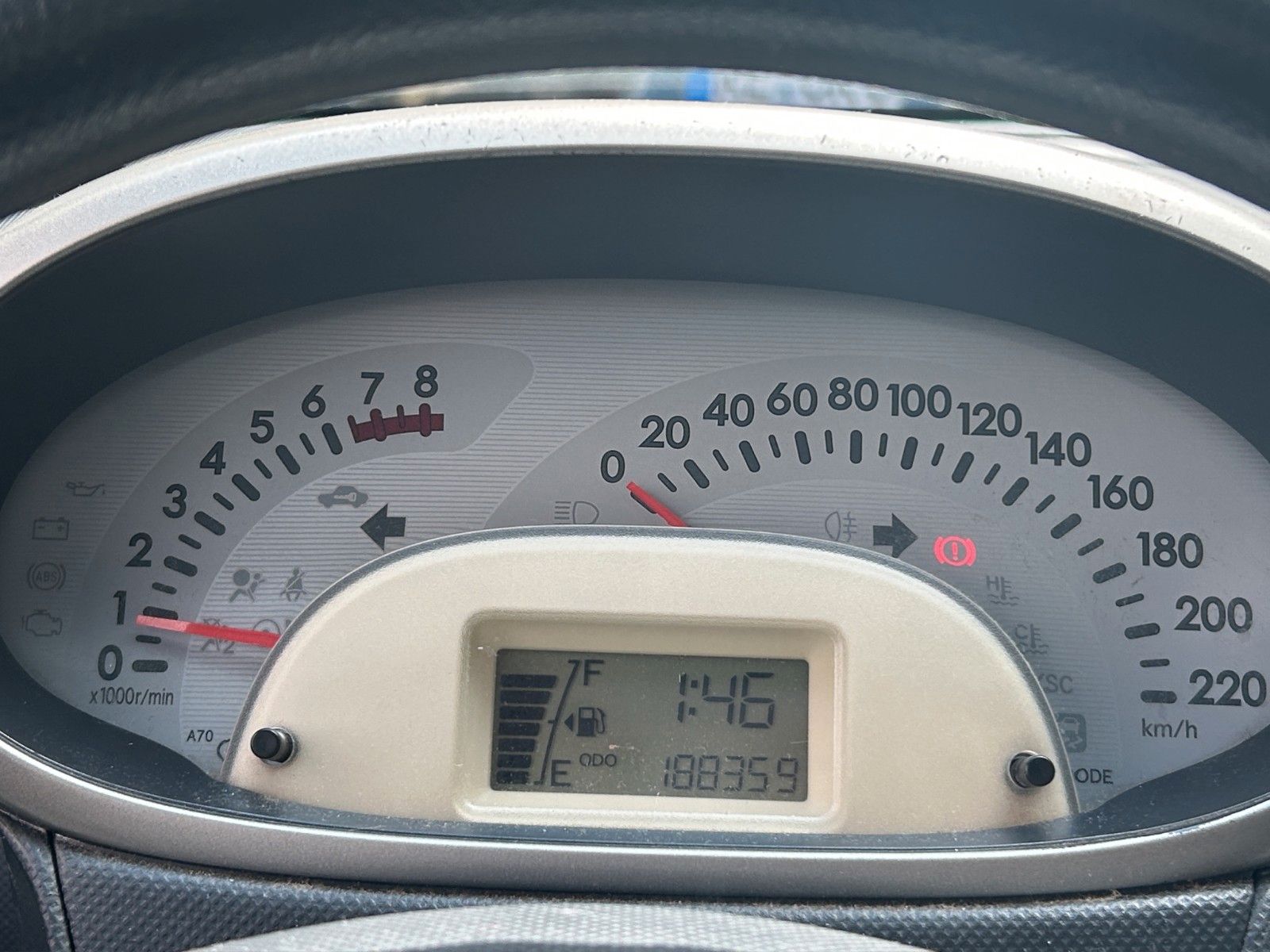 Fahrzeugabbildung Daihatsu Sirion 1.0 Klima/GSSD/Parktronik/TÜV NEU/2Hand