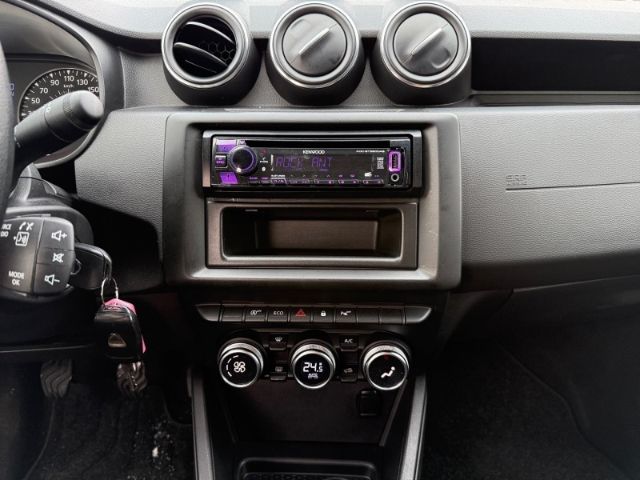 Fahrzeugabbildung Dacia Duster 4x2 Comfort Music Tce 90 4x2 SHZ+KLIMAAUT