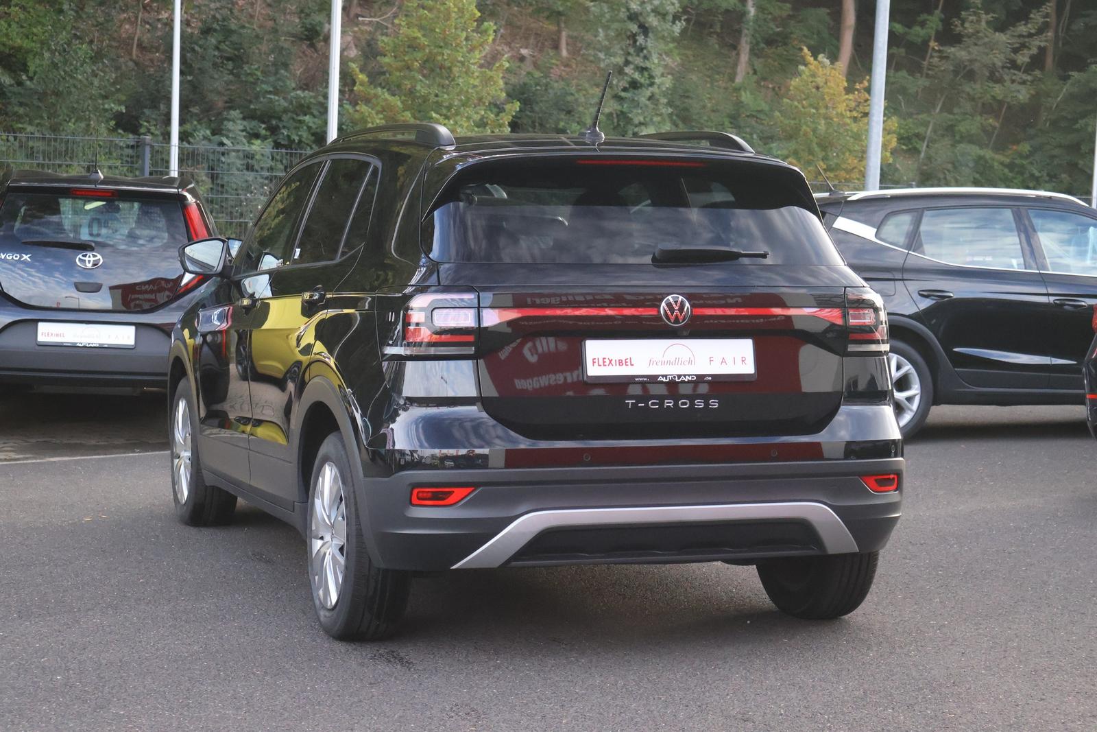 Volkswagen T-Cross 1.0 Active Navi Sitzheizung Kamera PDC