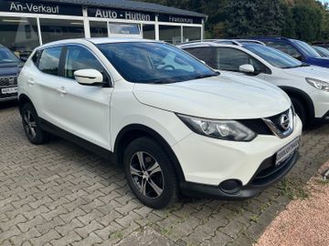Nissan Qashqai - 1