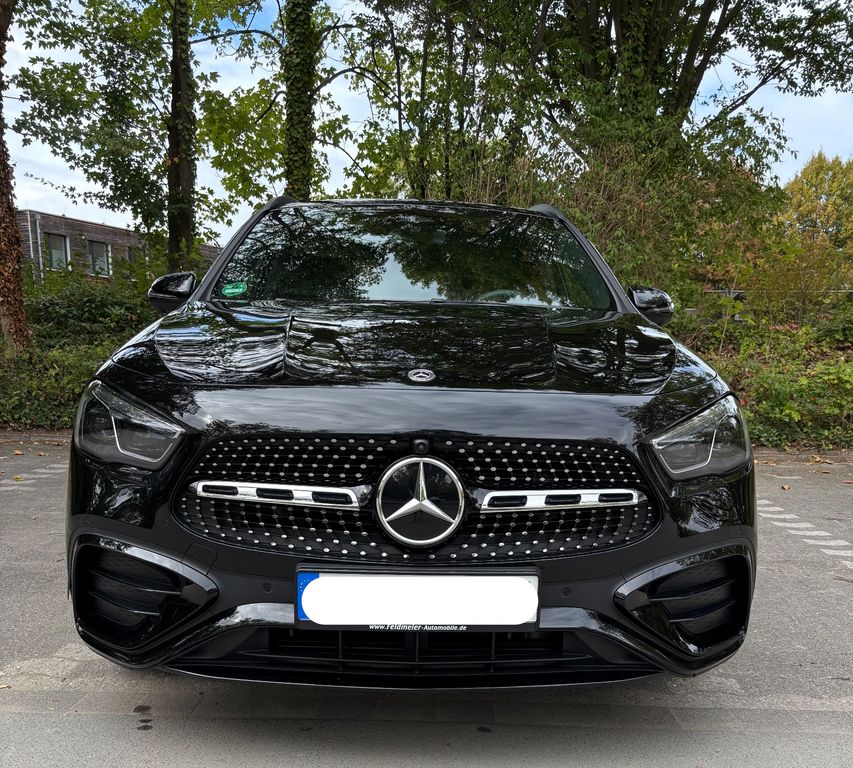 Image of Mercedes-Benz GLA 200