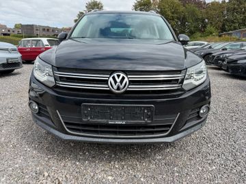 Volkswagen Tiguan - 2